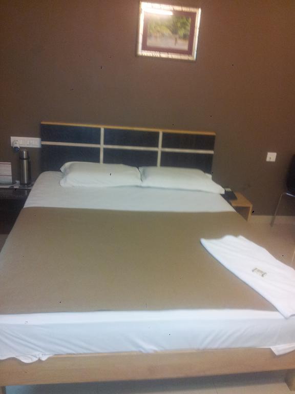 Hotel Srm Grands Madras Kamer foto