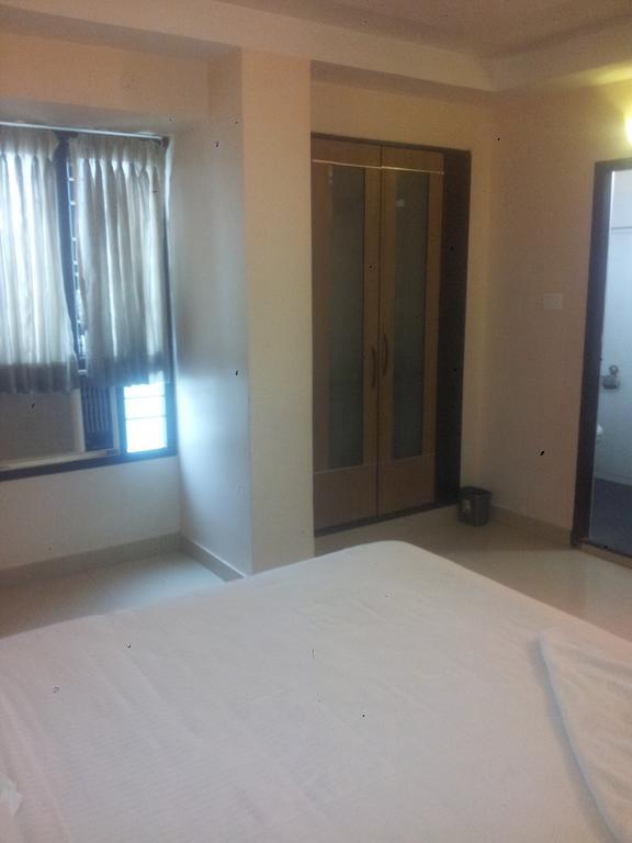 Hotel Srm Grands Madras Kamer foto